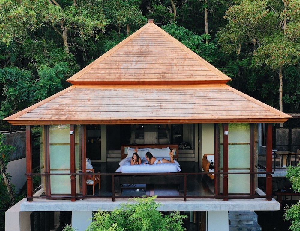 Treetop Duplex Pool Villa photo 1