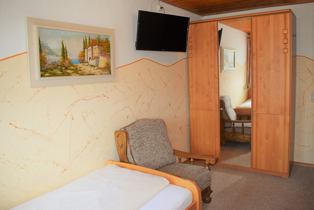 Economy Single Room photo 3