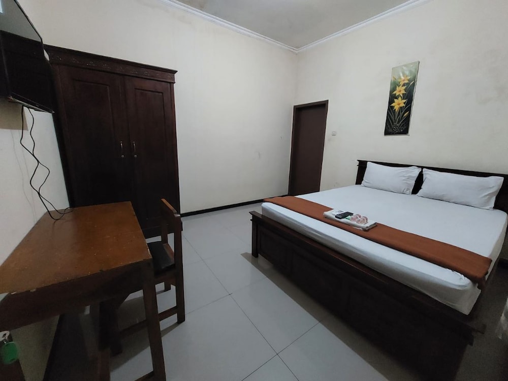 Basic Double Room photo 1