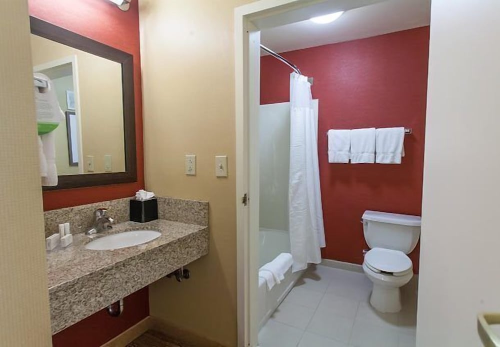 Room, 1 King Bed - Photo 1