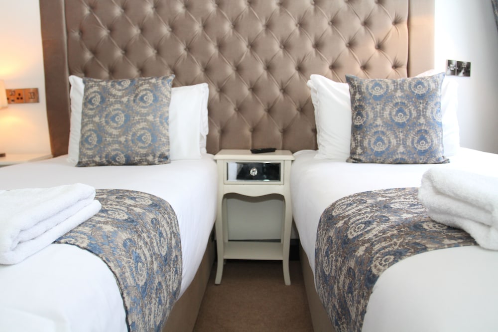 Classic Twin Room - Photo 6