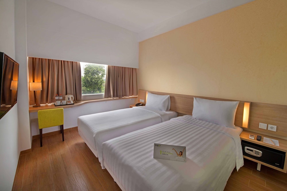 Standard Twin Room photo 1