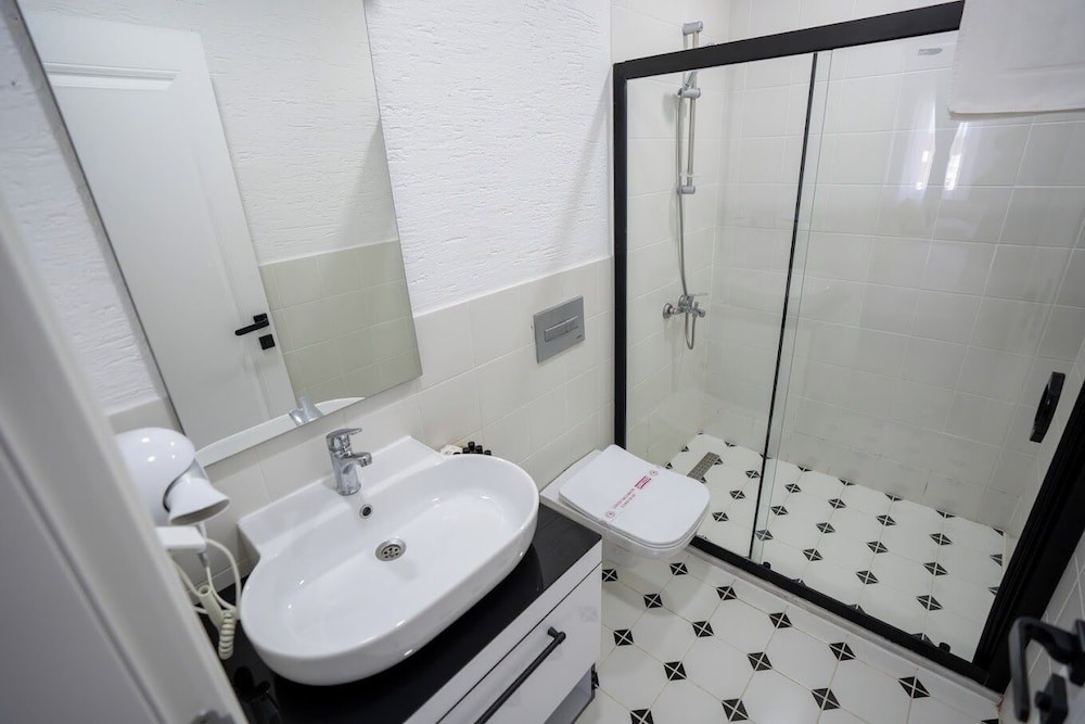 Deluxe Double Room, Garden View photo 3