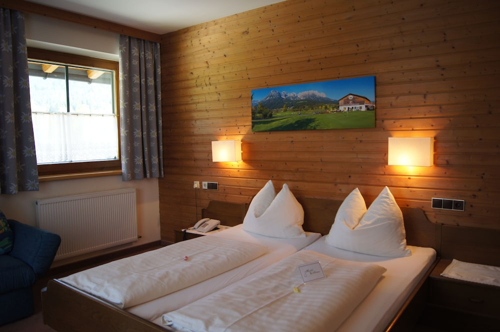 Triple Room, 1 Double Bed with Sofa bed, Balcony photo 2