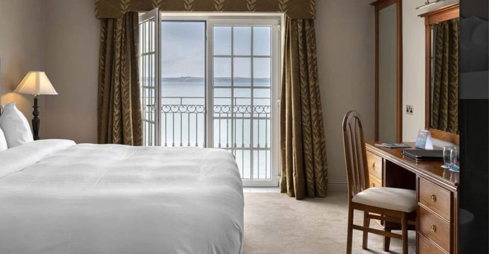 Superior Double & Single Room