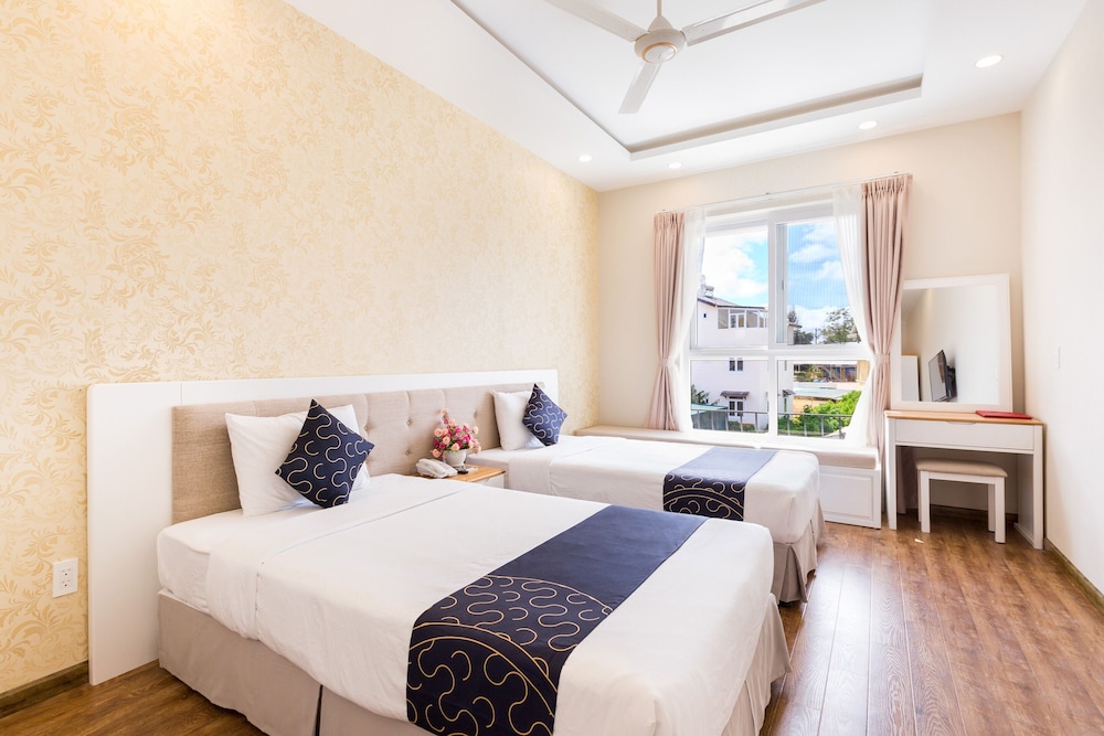 Superior Twin Room - Photo 1