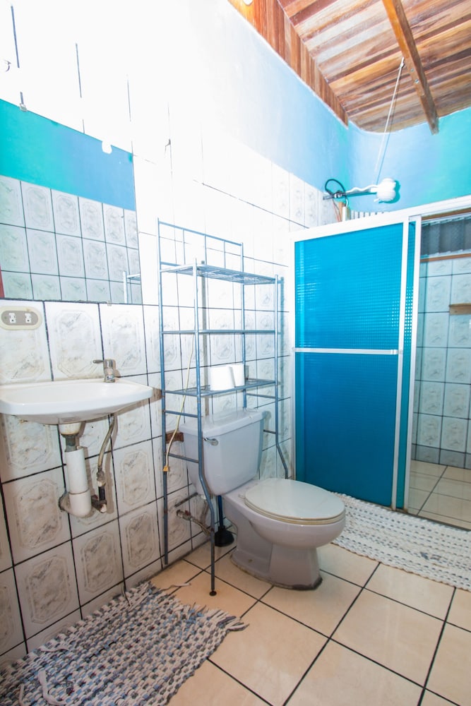 Basic Shared Dormitory, Shared Bathroom, Ocean View