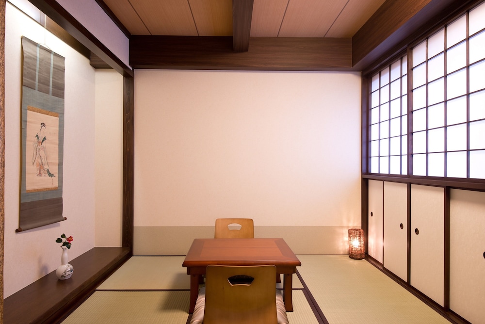 Japanese-Style Superior Twin Room, Non Smoking