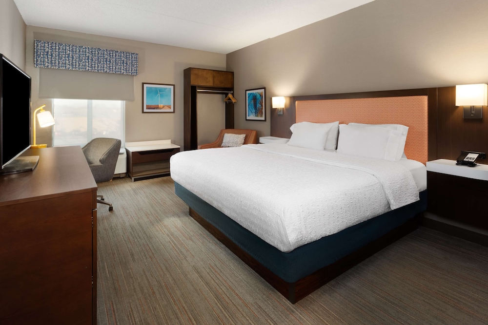 Room - Photo 2