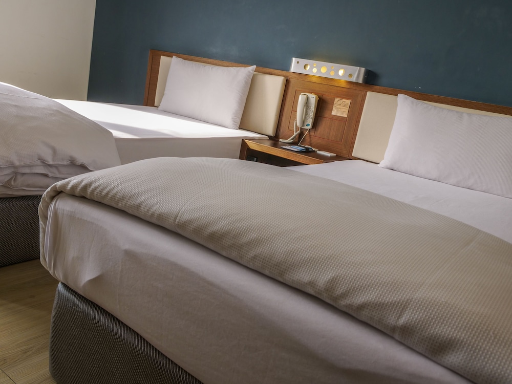 Standard Twin Room, Non Smoking photo 3