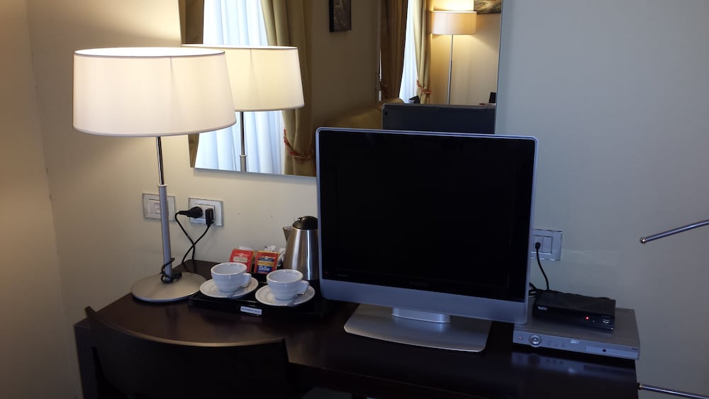 Deluxe Room - Photo 3