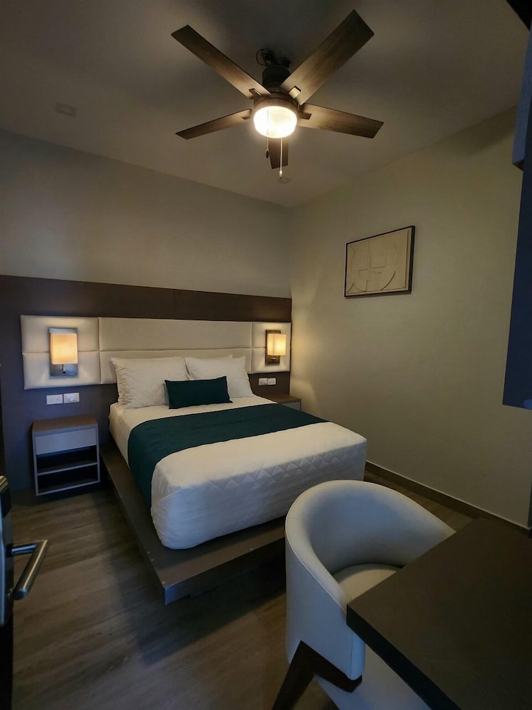 Standard Room - Photo 1