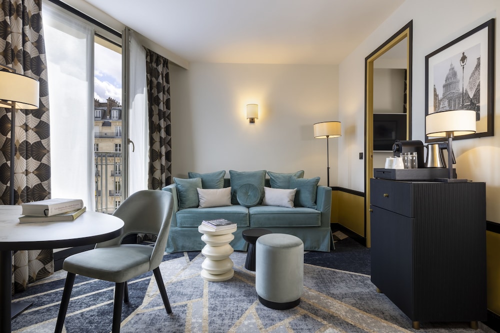 Suite