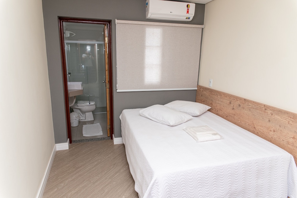 Executive Single Room, 1 Large Twin Bed photo 3