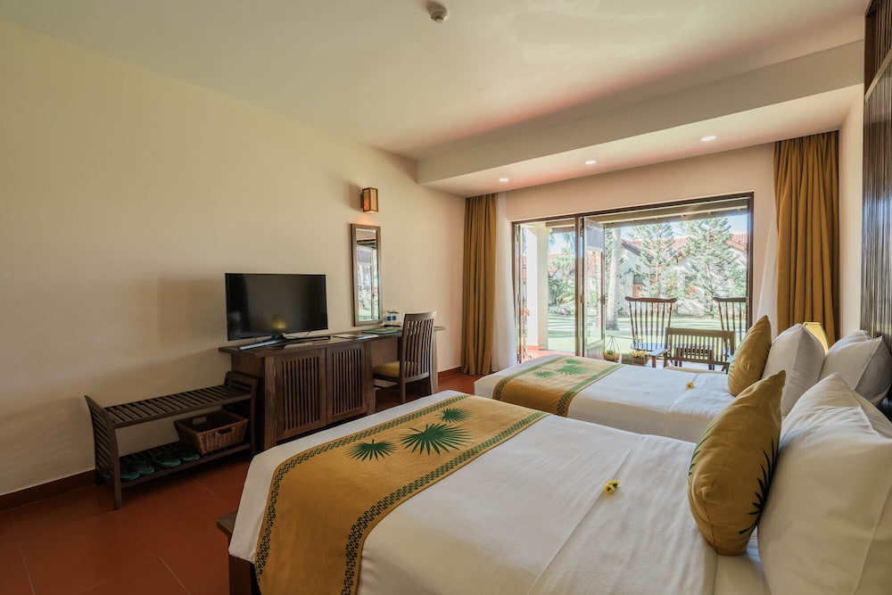 Superior Room, Garden View photo 3