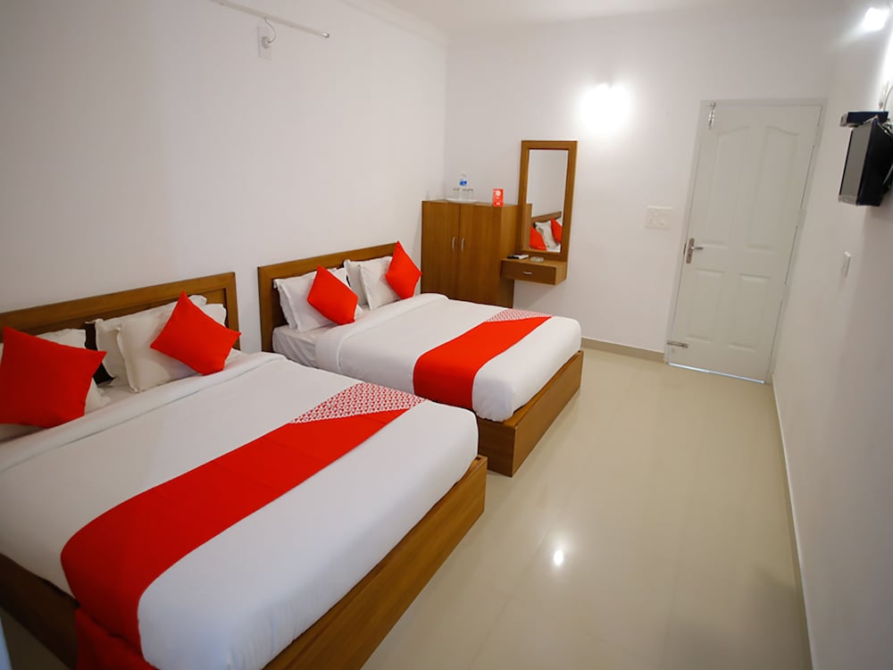Suite, 1 Queen Bed photo 3