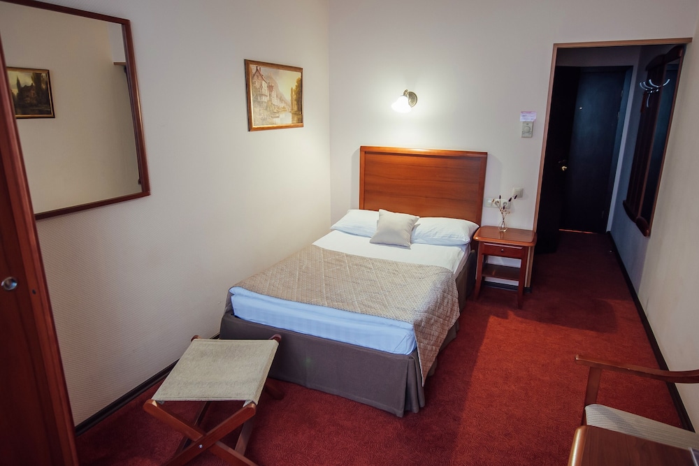 Comfort Single Room