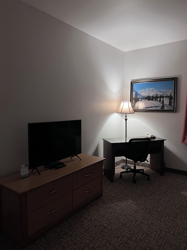 Superior Suite, 1 Queen Bed photo 2