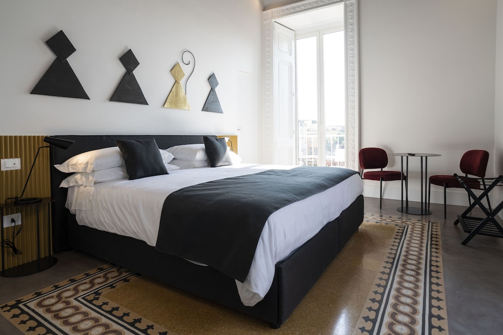 Classic Double Room, Balcony, City View