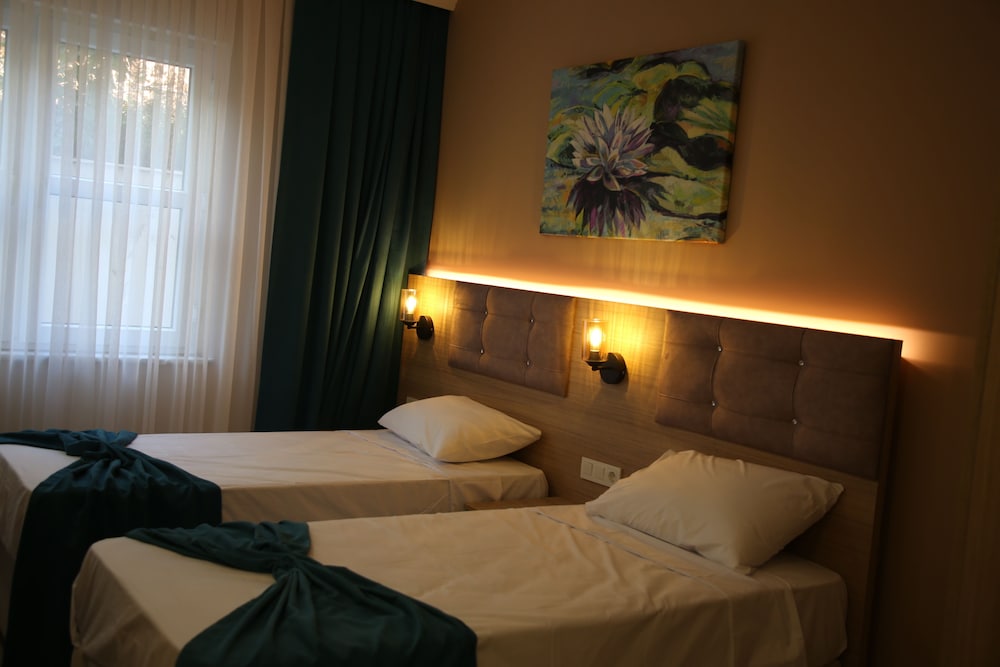 Comfort Twin Room photo 2