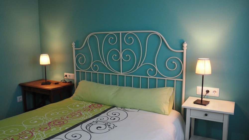 House, 2 Bedrooms, Accessible photo 3