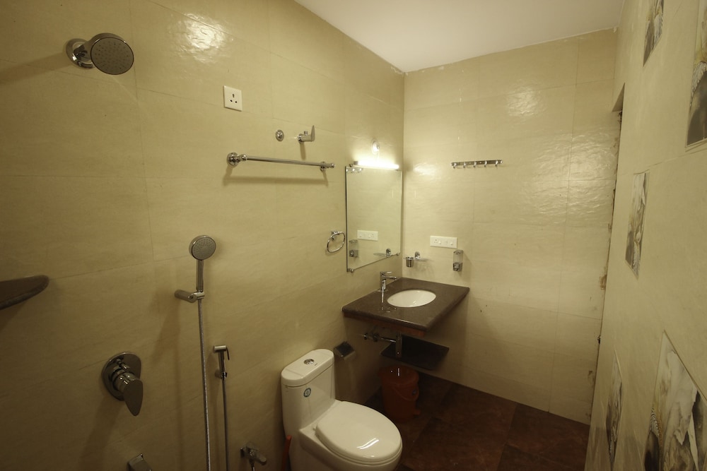 Double Or Twin Room photo 2