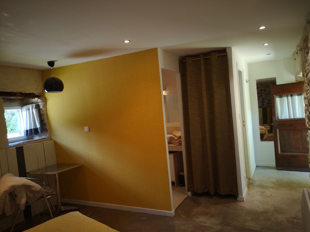 Double Room (Bambou)