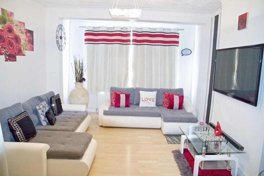Deluxe Double Room, Ensuite photo 2