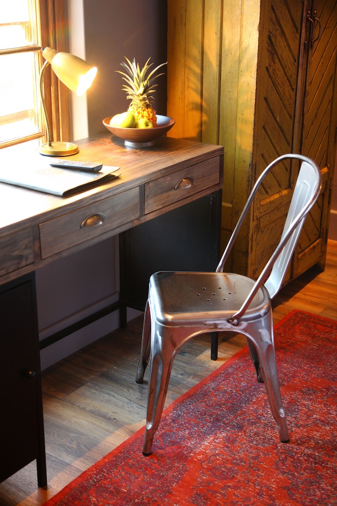 Room (5) photo 3
