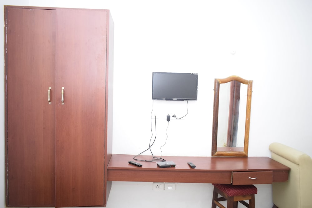 Standard Double Room - Photo 2