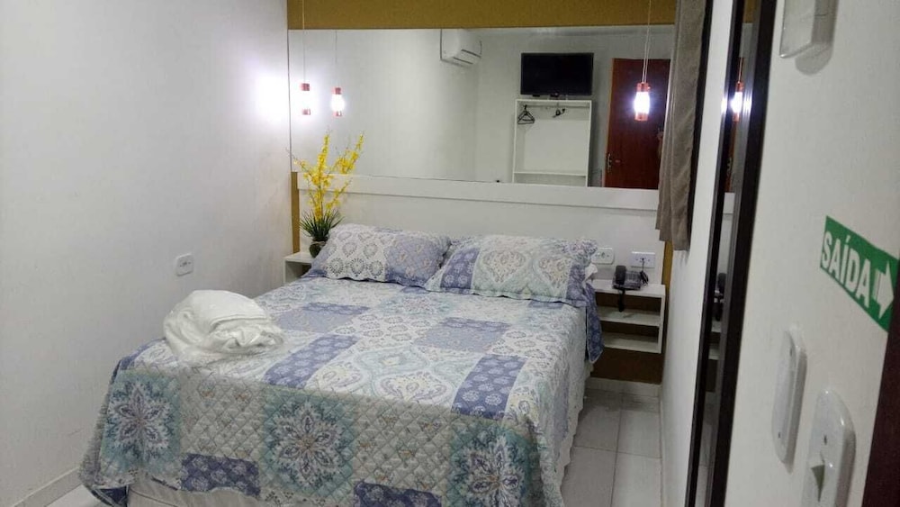 Basic Double Room, Non Smoking - Photo 5