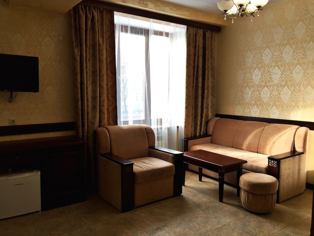 Standard Suite photo 2