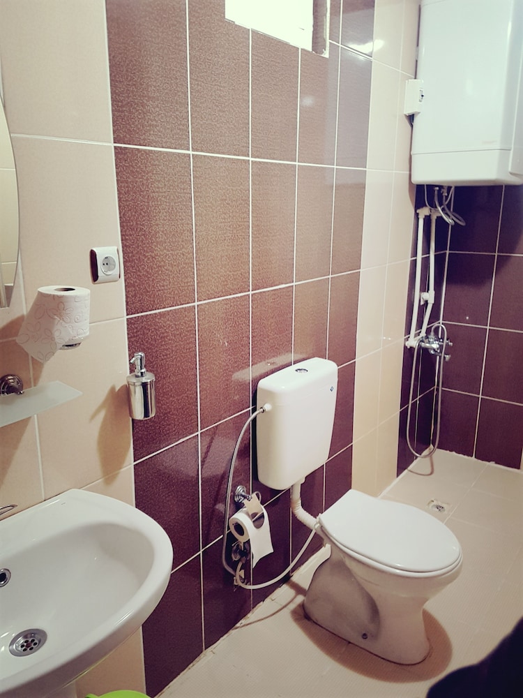 Grand Chalet, 1 Bedroom, Balcony, Garden View photo 3
