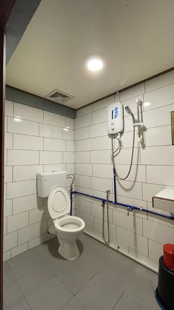 Twin Room, Private Bathroom photo 3
