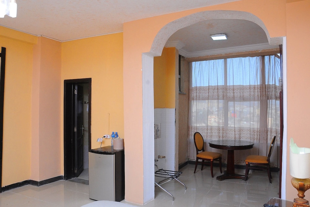 Standard Suite