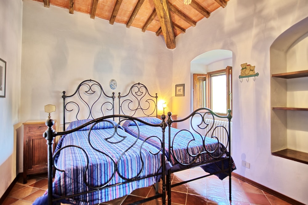 Panoramic Apartment, 4 Bedrooms (Montescalari 6) photo 1