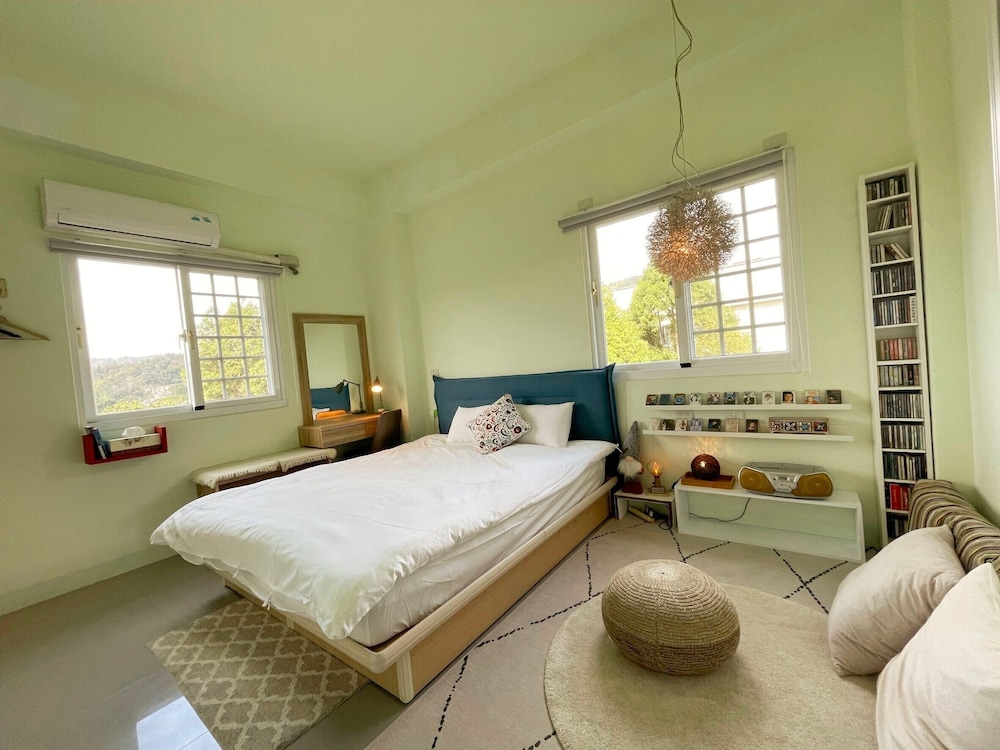 Double Room(Middle-size, White) photo 1