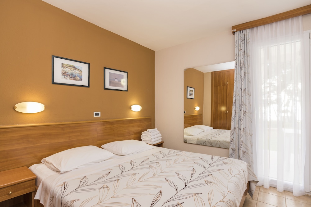 Premium Apartment (2+2 guests) photo 1
