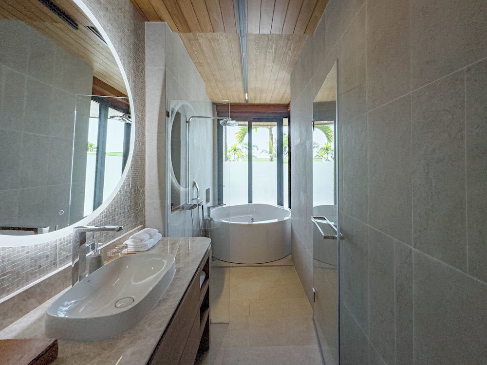 Duplex 2-Bedroom - Photo 5