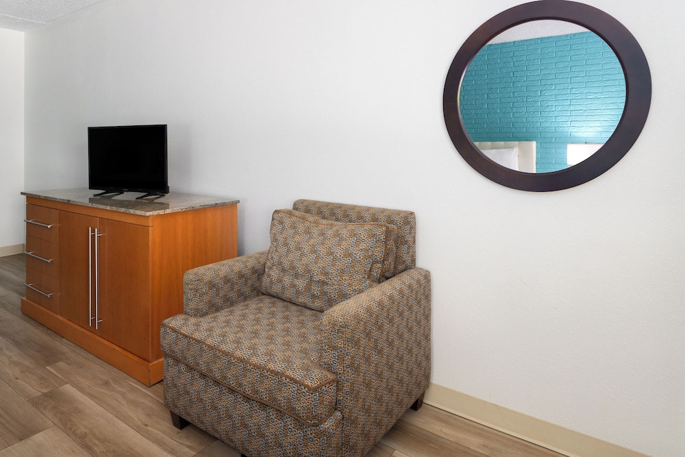 Standard Single Room (Deluxe Double Room Smoking) - Photo 4