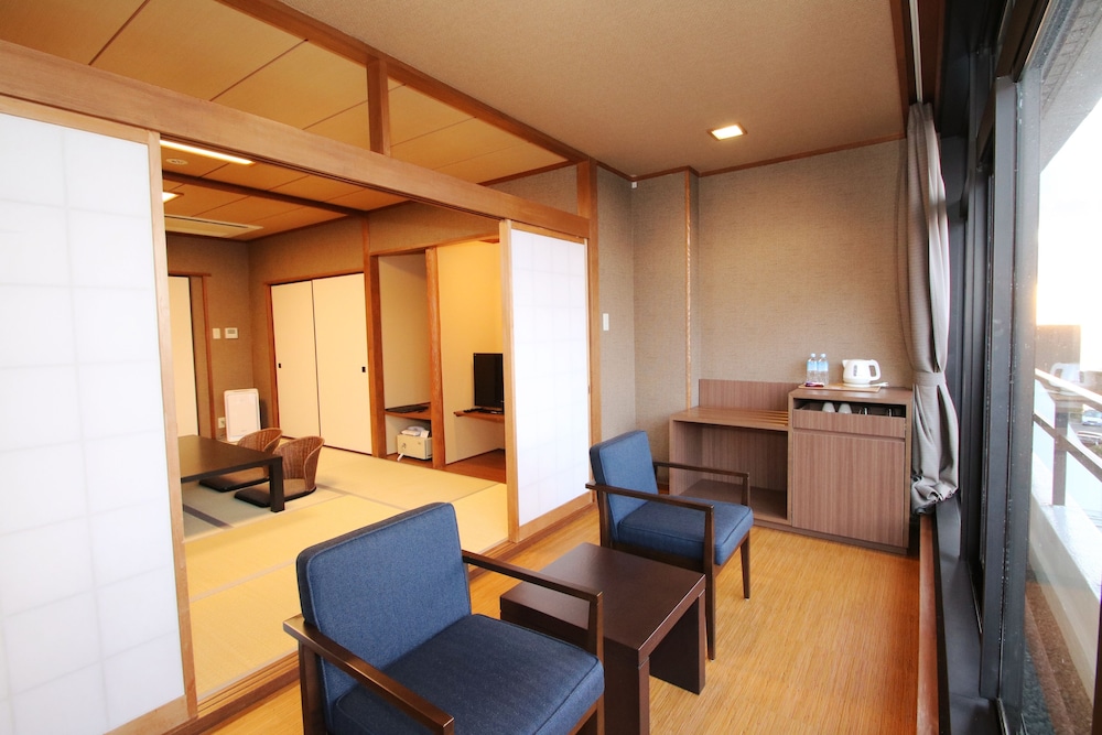 Ocean View Vista Tatami Room, Japanese Dinner, Non Smoking(Adventure World ticket) photo 1