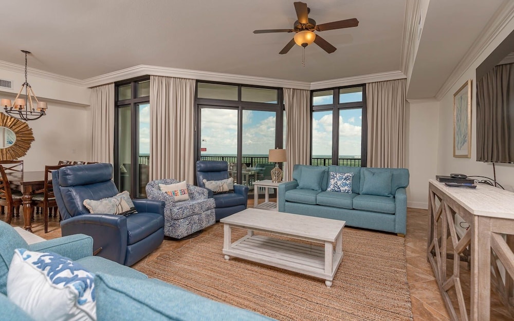 Condo, 4 Bedrooms