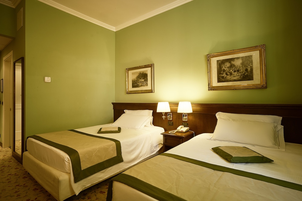 Economy Twin Room