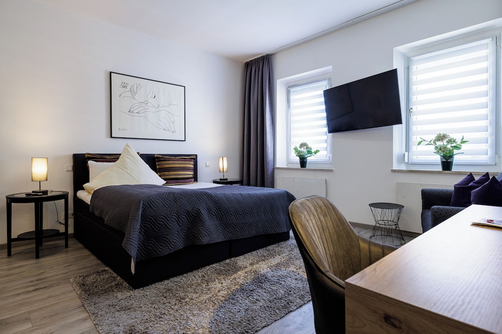 Superior Condo, 3 Bedrooms, Mezzanine