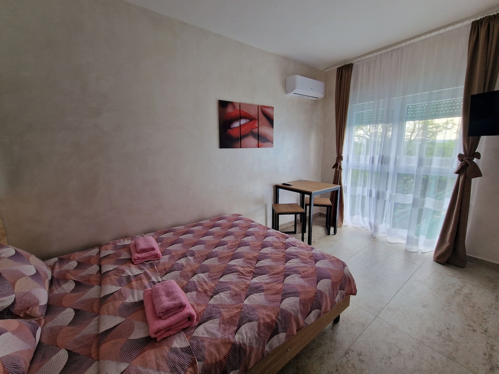 Comfort Room photo 3