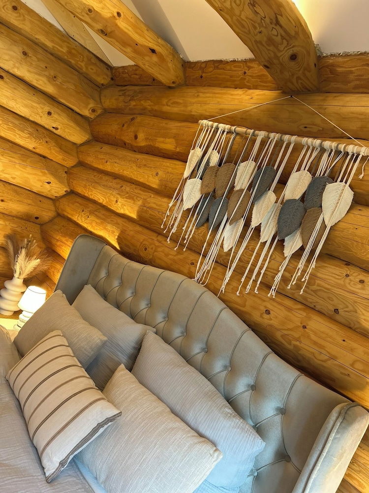 Deluxe Chalet, Hill View photo 2