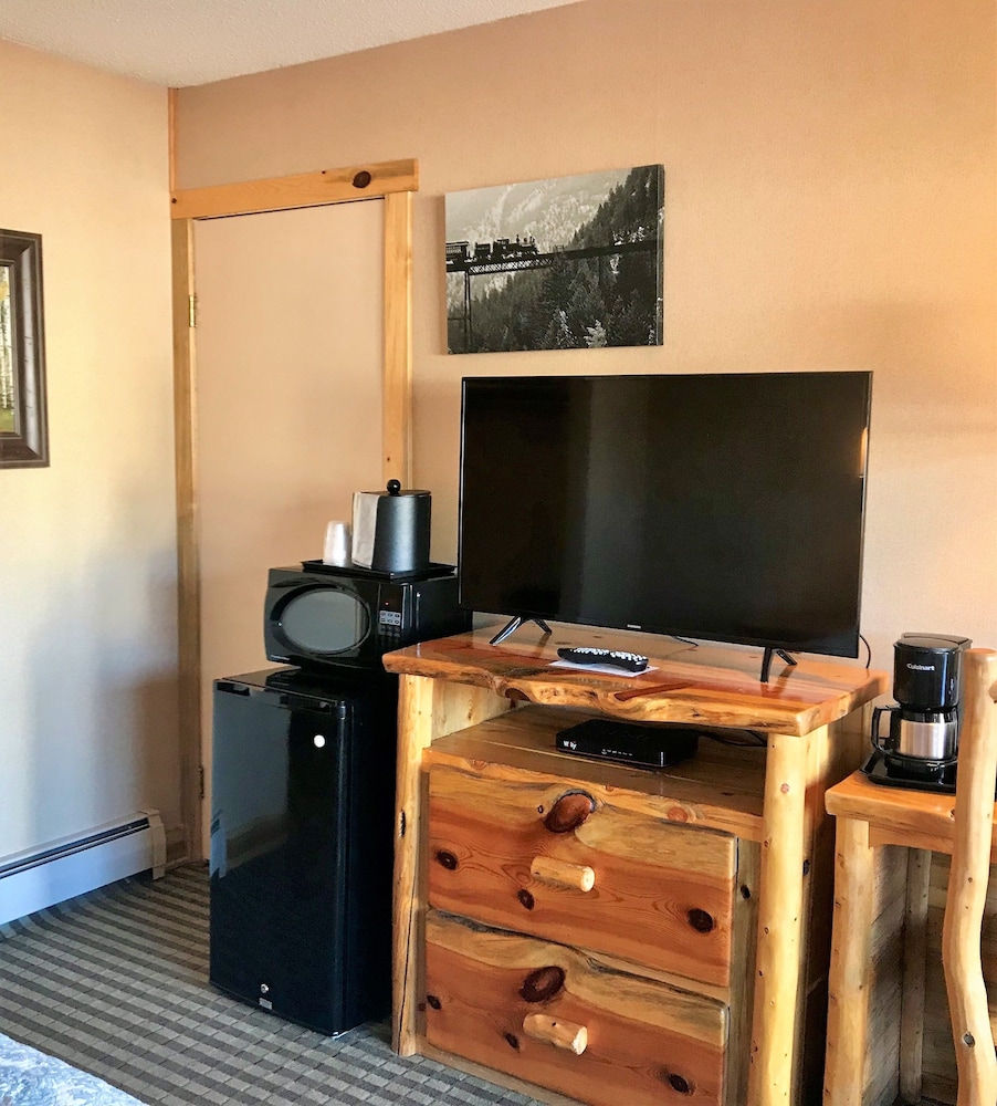 Basic Room (Not Pet Friendly)