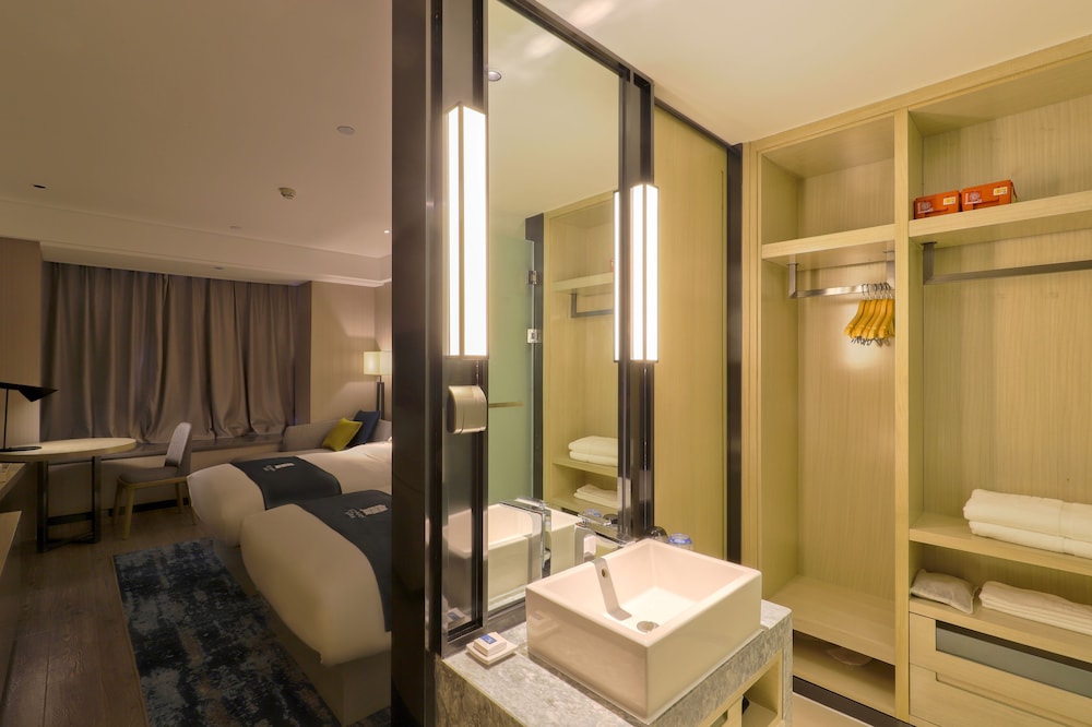 Double Twin Room photo 3