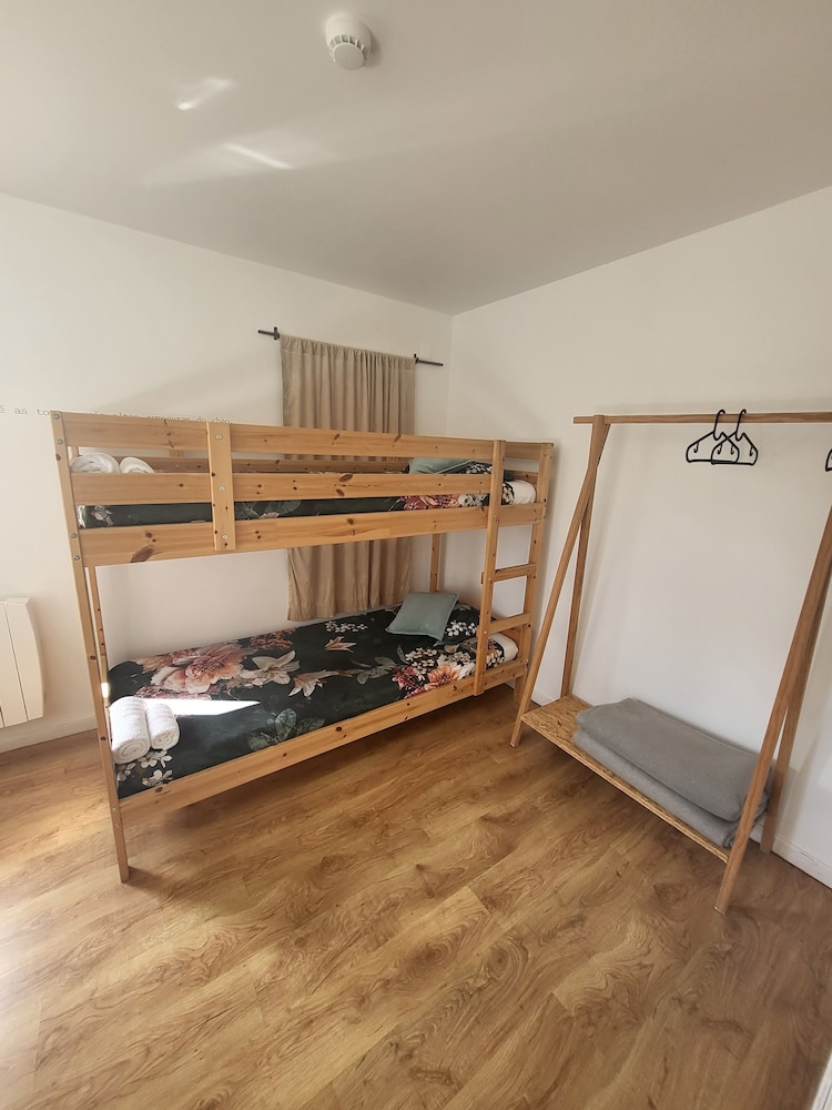 City Quadruple Room photo 1