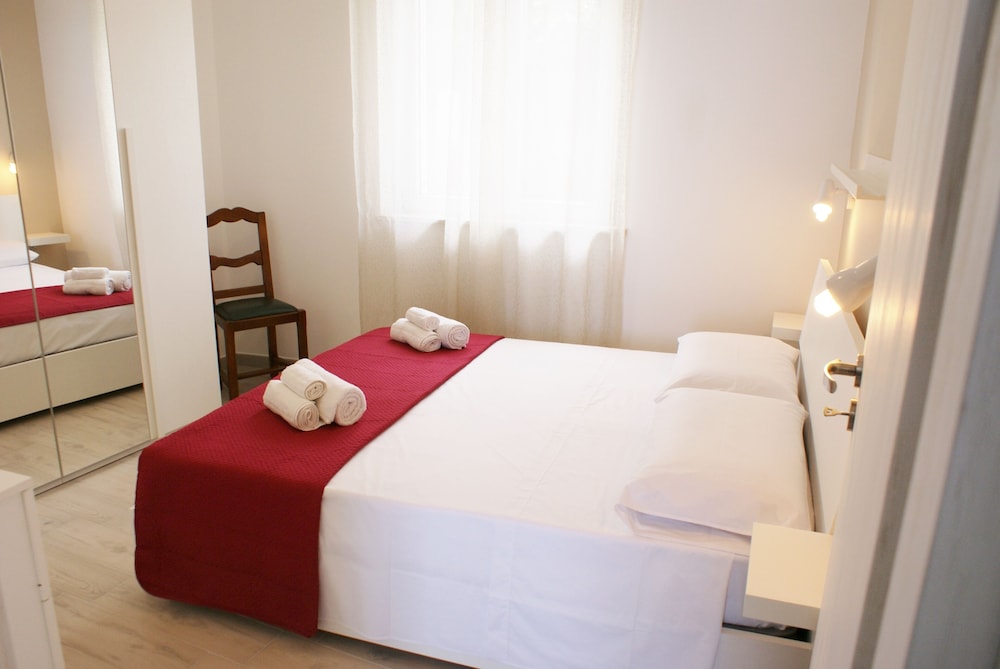 City Apartment, 1 Bedroom, Air conditioning, Sea View